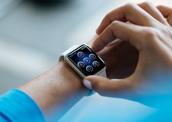 Giao diện của BIDV SmartBanking trên Apple Watch được thiết kế trực quan, dễ làm quen và sử dụng.