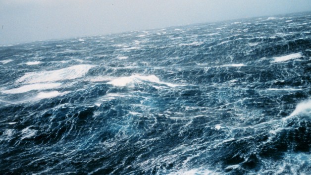 Quá nhiều tai nạn hàng hải trên biển Đông trong những ngày gần đây