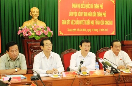 Chủ tịch nước Trương Tấn Sang: "TP. HCM phải giải quyết dứt điểm khiếu kiện trên tinh thần vận động, thuyết phục, có thiện chí..."