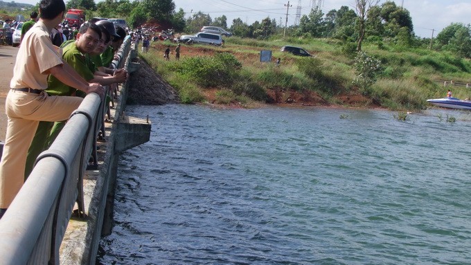 Hồ thủy điện Đắk R’tíh - hiện trường vụ việc gây xôn xao dư luận địa phương