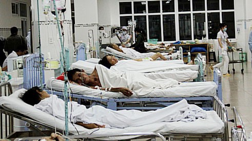 Các nạn nhân của vụ tai nạn đang được điều trị tại bệnh viện đa khoa Ninh Thuận