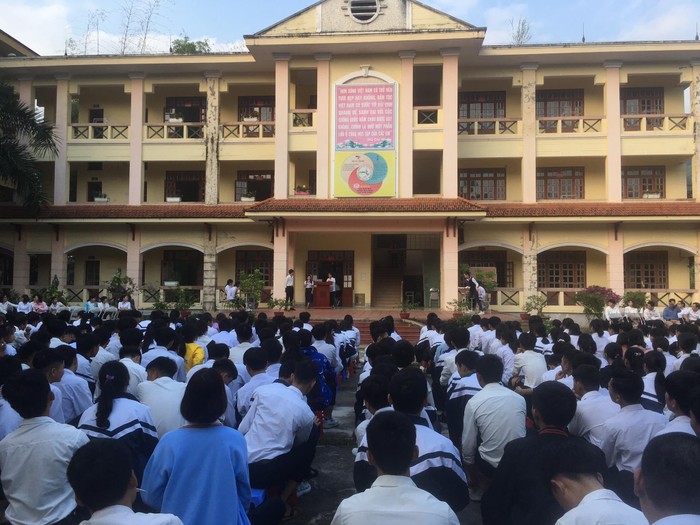 Buổi sinh hoạt ngoại khóa của học sinh Trường Trung học phổ thông số 2 huyện Bát Xát, tỉnh Lào Cai. Ảnh: website nhà trường.