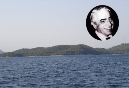 Đảo Skorpios ngoài khơi Hy Lạp từng thuộc về tỷ phú Aristole Onassis. Hiện thuộc về cháu gái Athina