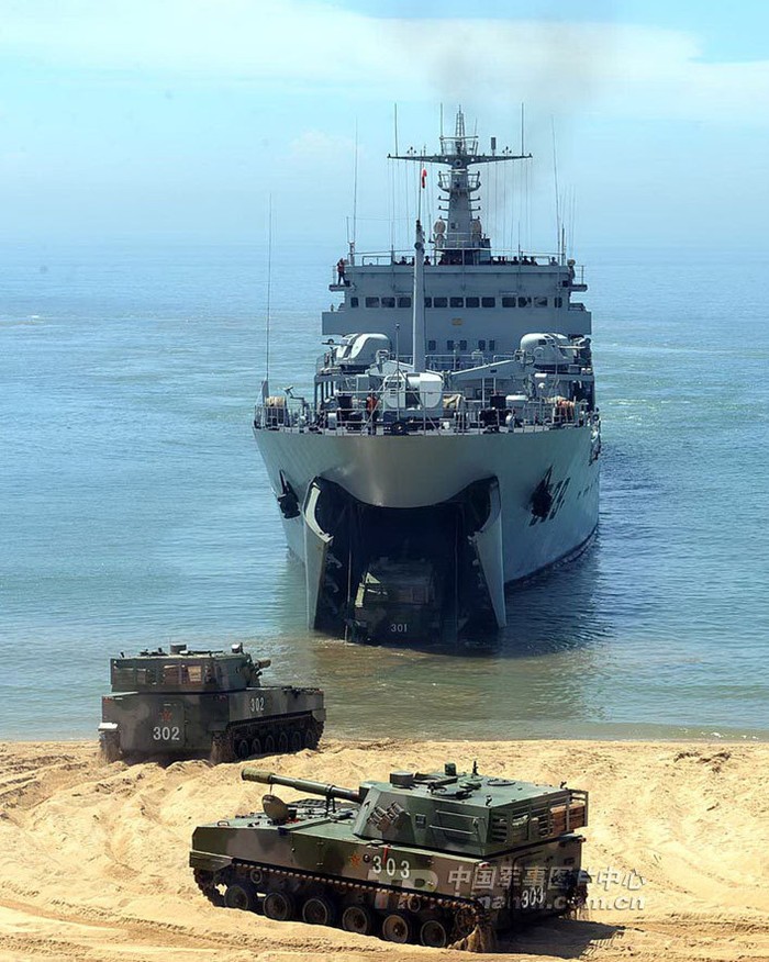Hải quân Trung Quốc hoạt động trên địa bàn Quân Khu Nam Kinh