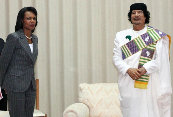 Đại tá Gaddafi và các nhà lãnh đạo quốc tế