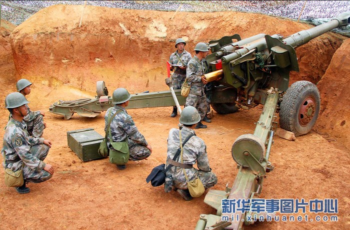 Lữ đoàn pháo ở tây nam Trung Quốc tập trận bắn đạn thật ảnh 8