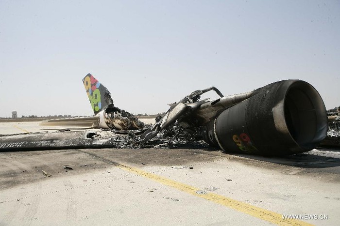 Máy bay riêng của đại tá Gaddafi bị tịch thu, phá hủy ở sân bay Tripoli