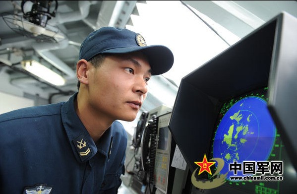 Các phóng viên được đi theo đoàn trình diễn cho biết đây là một trong những loại tàu chiến hiện đại nhất của Hải quân Trung Quốc mà họ đã được chiêm ngưỡng.