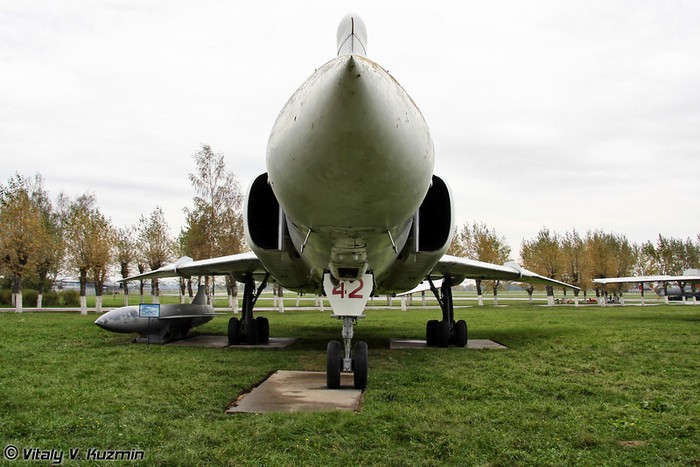 Tupolev Tu-22M2 Backfire-B