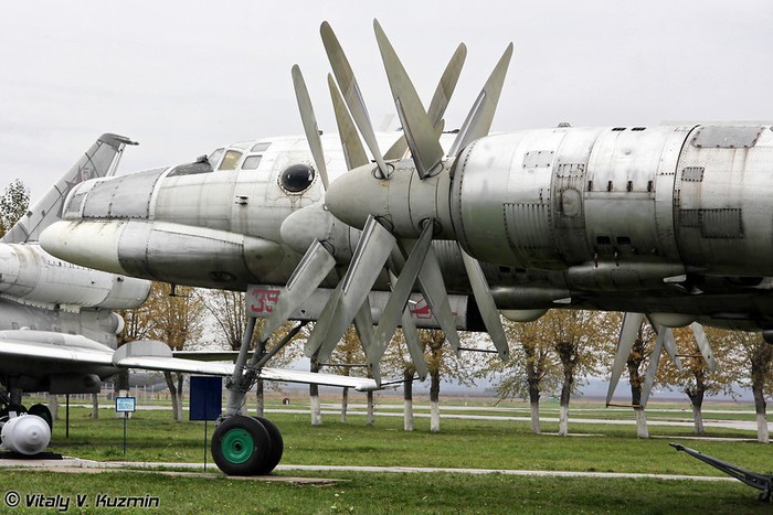 Tu-95K