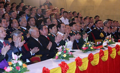 Các vị lãnh đạo Đảng và Nhà nước tại Lễ kỷ niệm.