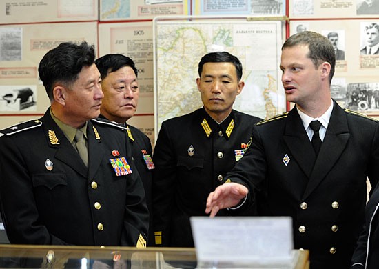 Chuẩn Đô đốc Kim Min-Sik thăm Hạm đội Thái Bình Dương