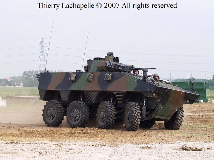 Xe chiến đấu chở bộ binh VBCI 8 bánh dành cho Lục quân.