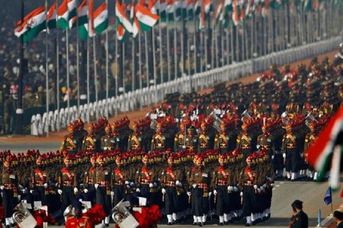 Quân đội Ấn Độ phô diễn sức mạnh quân sự