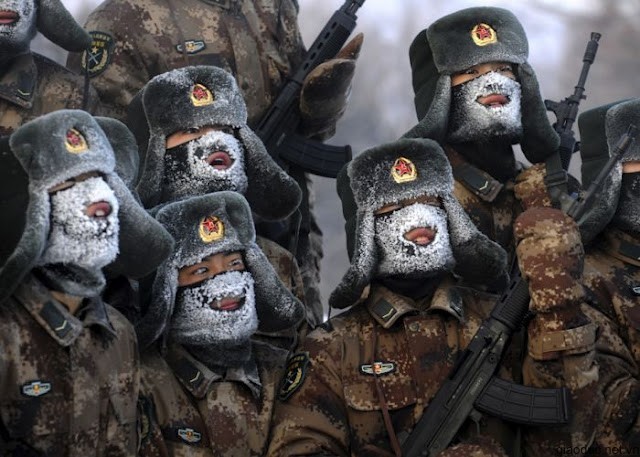 Lính chiến Trung Quốc giữa mùa đông