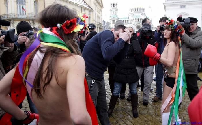 Phong trào FEMEN tại Sofia, Hungary