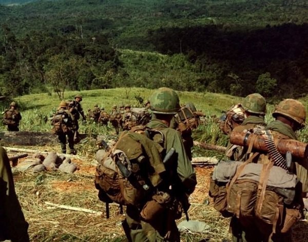 Do những sai lầm cố hữu trong hệ thống chỉ huy của Việt Nam Cộng hòa, nhu cầu bảo mật làm hạn chế việc lập kế hoạch kĩ càng, và sự bất lực của các chỉ huy quân sự và chính trị của Mỹ và Việt Nam Cộng hòa khi đối mặt với thực tế chiến sự, và do sự thi hành kém, Chiến dịch Lam Sơn 719 đã sụp đổ khi đối mặt với sự phản kháng kiên quyết và khéo léo của lực lượng cách mạng đối địch.