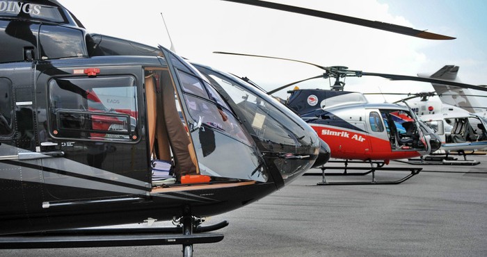 Các trực thăng của hãng Eurocopter tại hội chợ. Công ty Trực thăng Việt Nam (chi nhánh miền Nam) vào ngày 15/02 ký hợp đồng với Eurocopter South East Asia mua chiếc EC225 thứ tư.