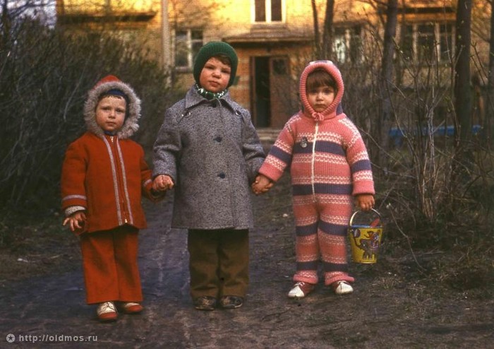Con em của những gia đình bình thường Moscow những năm 70