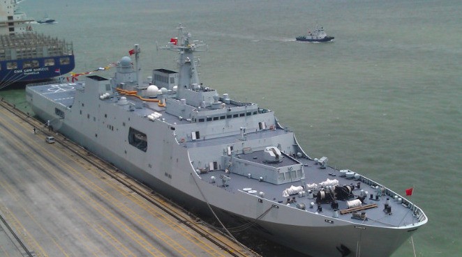 Tàu đổ bộ Côn Lôn Sơn 998 của Hải quân Trung Quốc