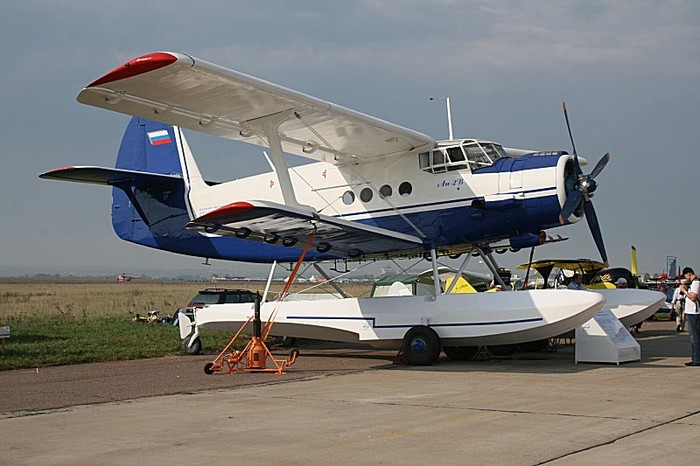 Thủy phi cơ dân dụng An-2
