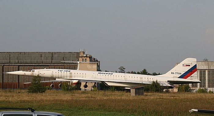 Tu-144LL