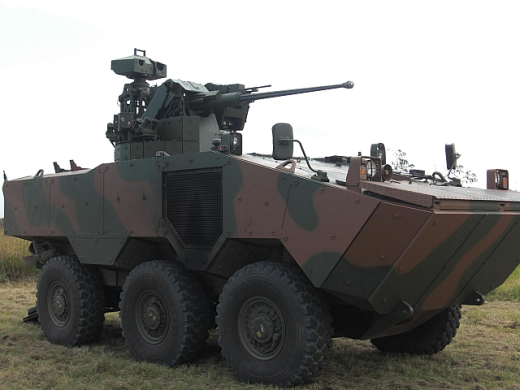 Xe thiết giáp VBTP-MR “Guarani” của công ty sản xuất xe quân dụng IVECO - Italia