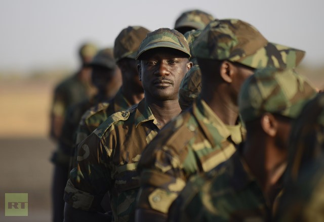 Lính nước ngoài thuộc cộng đồng các quốc gia châu Phi đến Mali giúp quân đội nước này tiêu diệt khủng bố