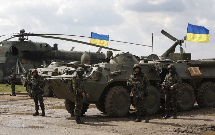 Lính Ucraine ở Izyum, Kharkiv, miền Đông