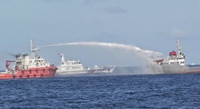 Tàu TQ dùng vòi rồng uy hiếp, tấn công tàu chấp pháp của Việt Nam trong vùng biển thuộc thềm lục địa của Việt Nam