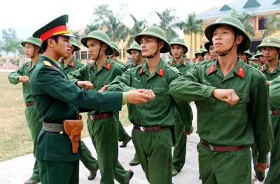 Tập điều lệnh đội ngũ trong quân đội Việt Nam (ảnh minh họa)
