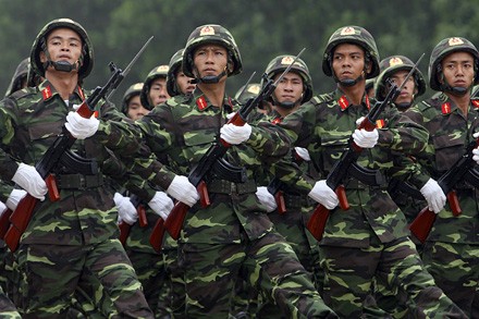 Quân đội Việt Nam trong lễ diễu binh (ảnh minh họa)