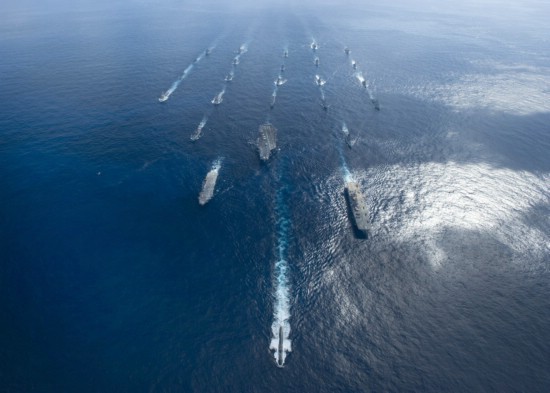 Ngày 10 tháng 12 năm 2010, Mỹ-Nhật tập trận chung trên biển (ảnh minh họa)