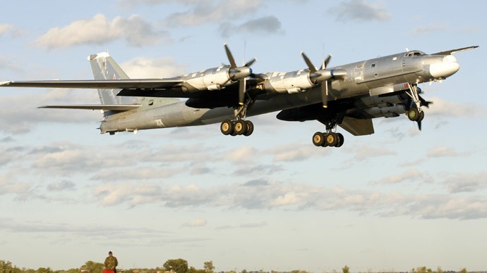 Máy bay ném bom TU-95 Bear của Nga