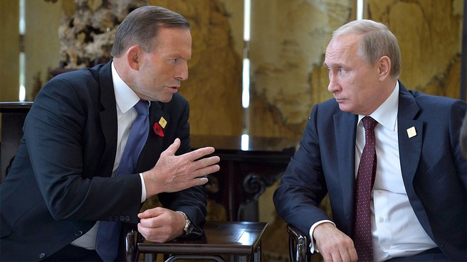 Thủ tướng Australia Tony Abbott và Tổng thống Nga Putin tại APEC 2014