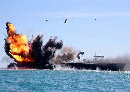 Iran gần đây đã tập trận tấn công một tàu sân bay mô phỏng của Mỹ (ảnh minh hoạ)