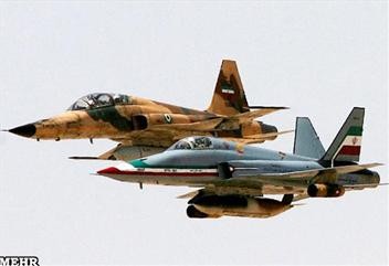 Máy bay của Iran mang bom thông minh