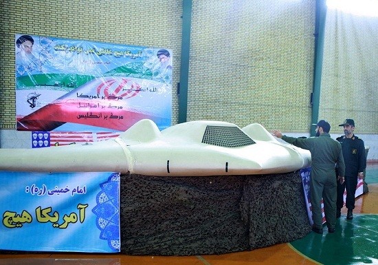Hình ảnh máy bay Sentinel do Iran bắn rơi vào hôm 9/12