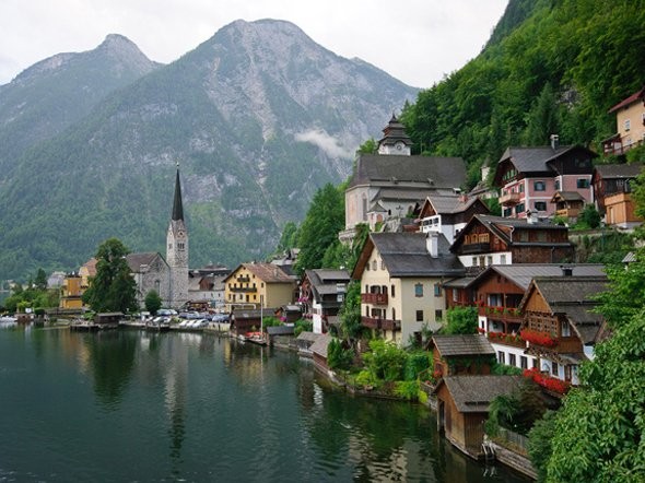 Ngôi làng gốc ở Áo đã tồn tại nhiều thế kỷ và là một di sản thế giới được UNESCO công nhận,