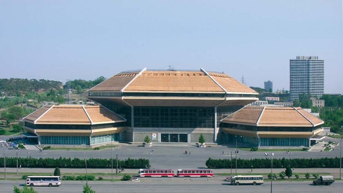 Rạp xiếc Bình Nhưỡng với hơn 3.500 chỗ ngồi cho khán giả.