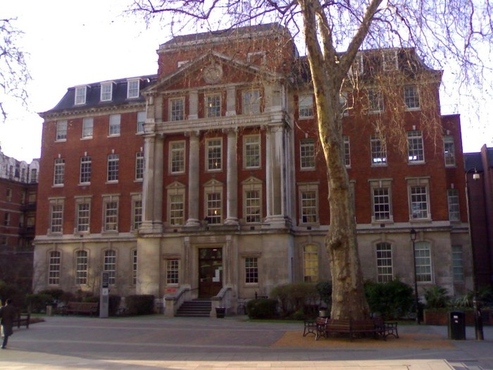 25. King’s College London