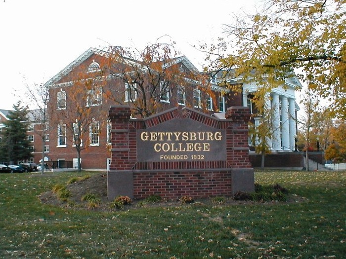 6. Gettysburg College Mức học bổng trung bình bậc đại học: 48.908 USD Số lượng sinh viên quốc tế nhập học: 43