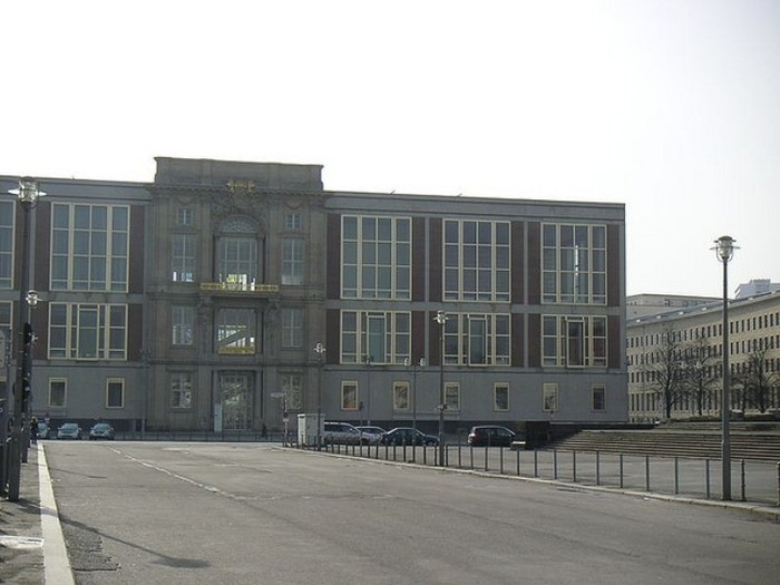 Berlin, Hertie School of Governance
