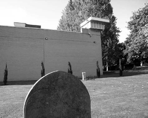 Đồi nghĩa trang Arbour là nơi an nghỉ của 14 vị lãnh đạo đã hi sinh trong cuộc nổi loạn lịch sử Easte Rising năm 1916.