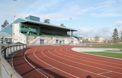 Sân vận động Morton nằm ở phía Bắc thủ đô Dublin, còn có tên gọi khác là sân Santry. Đây là nơi tổ chức Thế vận hội Olympic đặc biệt năm 2003.