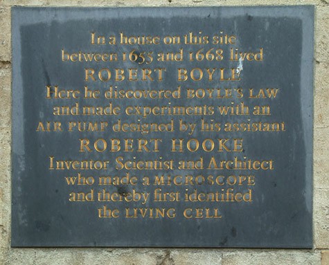 Tấm bảng ghi tại nơi Boyle và Hooke tiến hành những thí nghiệm ở Oxford