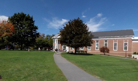 4. Học viện Lawrence Mức học phí một năm: 65.685 USD Địa chỉ: Groton, Massachusetts, Hoa Kỳ. Năm thành lập: 1793 Một năm trường tuyển sinh khoảng 400 học sinh từ lớp 9-12.