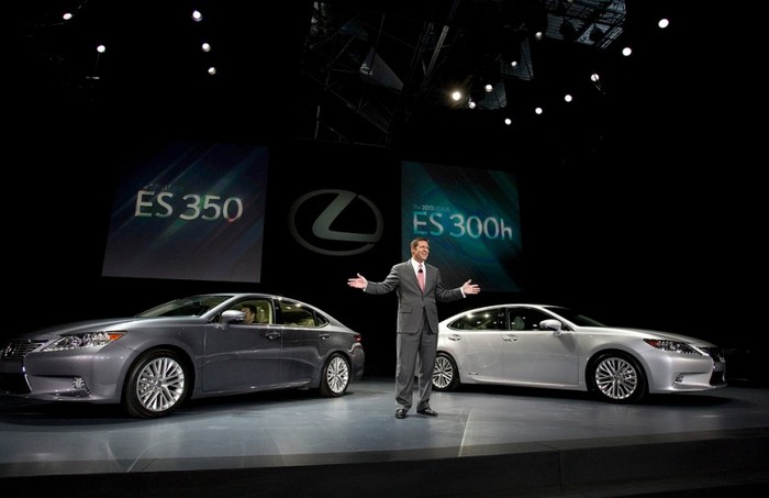 Lexus ES 300h Hybrid