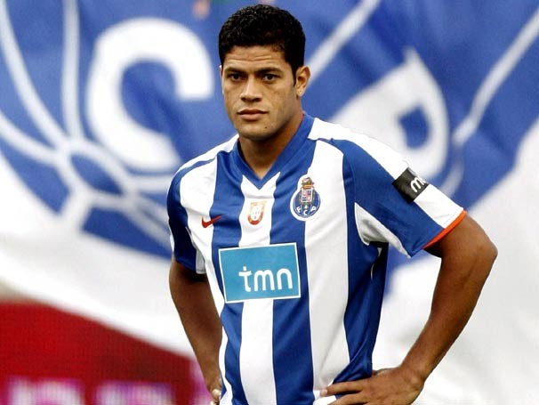 Hulk (Porto – 35 triệu bảng): Tiền đạo người Brazil đã ký điều khoản phá vỡ hợp đồng với Porto lên tới 100 triệu bảng. Tuy nhiên, cả hai chắc chắn sẽ hài lòng với một bản hợp đồng có giá trị trên 35 triệu bảng.