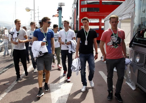 Các thành viên của đội tuyển Đức được mời tới tham quan đường đua Monaco Grand Prix, Pháp.